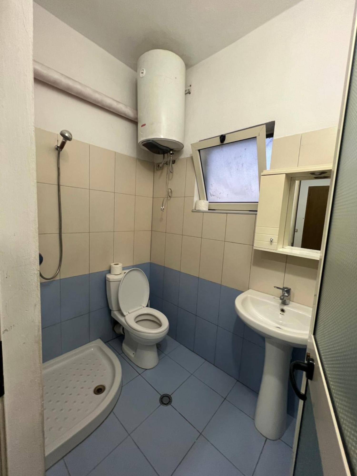 GuestHouse Cami Durrës Eksteriør billede